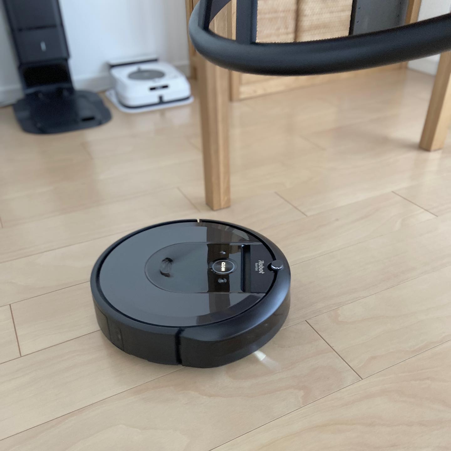 戴森吸尘器国内版和国际版哪个好,吸尘器小狗的好还是戴森的好