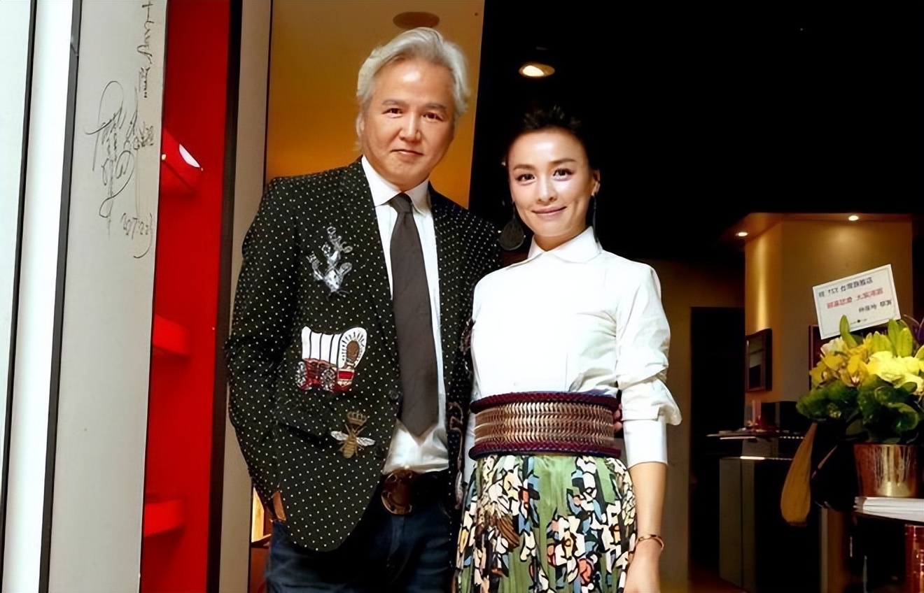 她是微商中的一家，建立了自己的“商业帝国”，却被罚款118亿