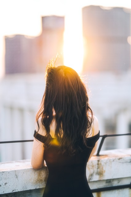 月薪3000不结婚很幸福,不结婚生孩子月薪3000