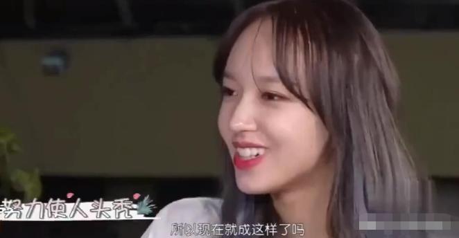 明星逃不过的脱发,明星也秃头还戴假发片