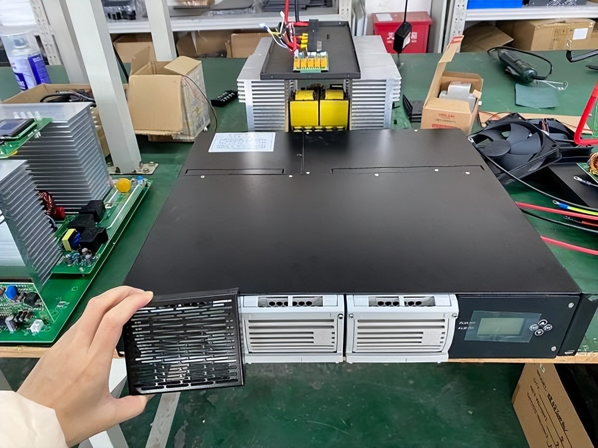 高频开关整流器和晶闸管整流器,高频开关整流器