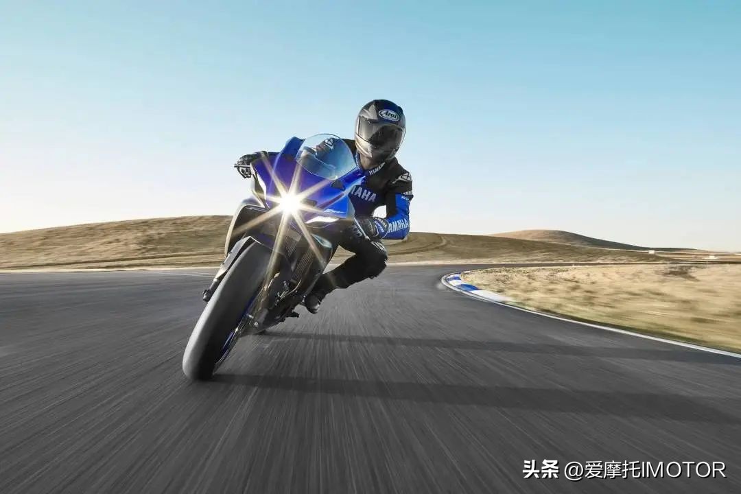 雅马哈发布中量级跑车R7,雅马哈r12999