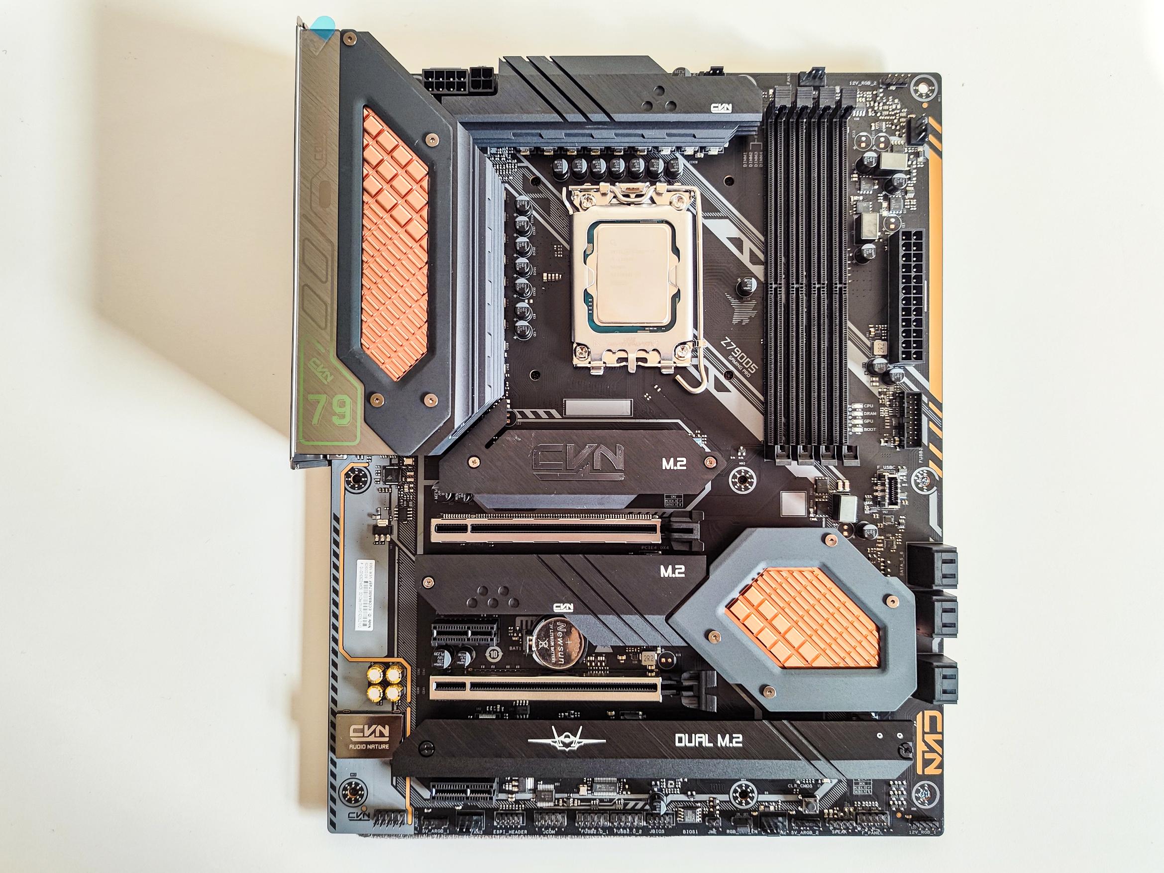 七彩虹z790冰霜ddr4能超频吗,七彩虹z790主板内存超频教程