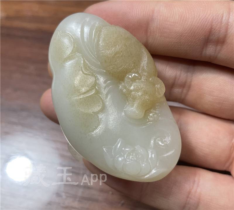 和田玉山料中高端多少钱一克,山料和田玉什么价格最好呢