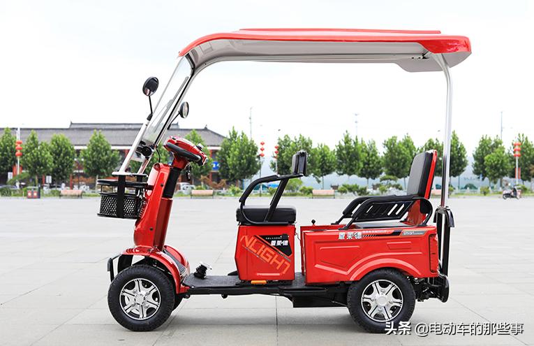 带棚全包围电动四轮车最新款,封闭电动四轮车最新款代步女士