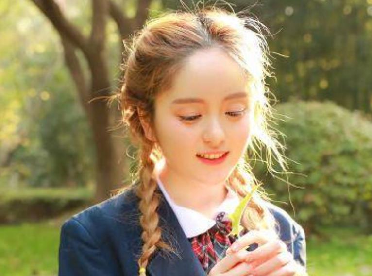 女人颧骨高杀夫不用刀真的吗,女人颧骨高杀夫不用刀上句是什么