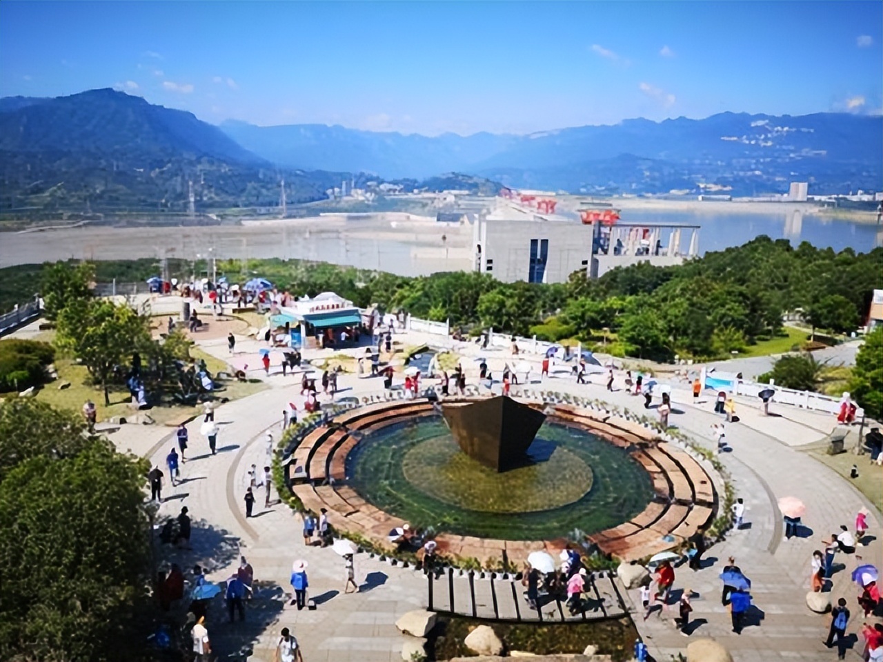 三峡大坝是国企还是私企,参观三峡大坝需要哪些费用