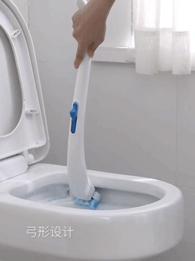 蓝泡泡洁厕灵对马桶水箱有害吗,卫生间一个月用十几吨水正常吗