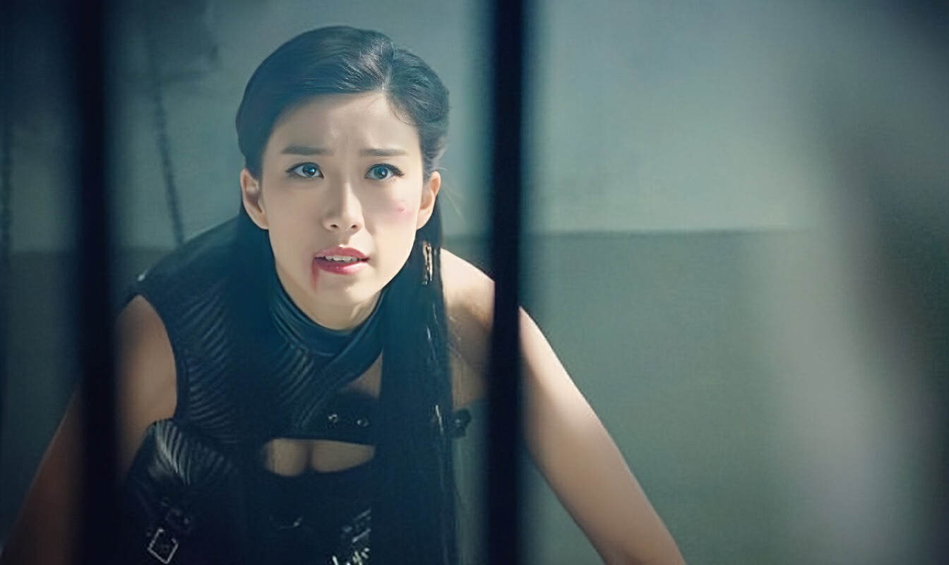 TVB知名女星不慎露底走光，新剧演*底卧**妩媚动人，戏份少变配角