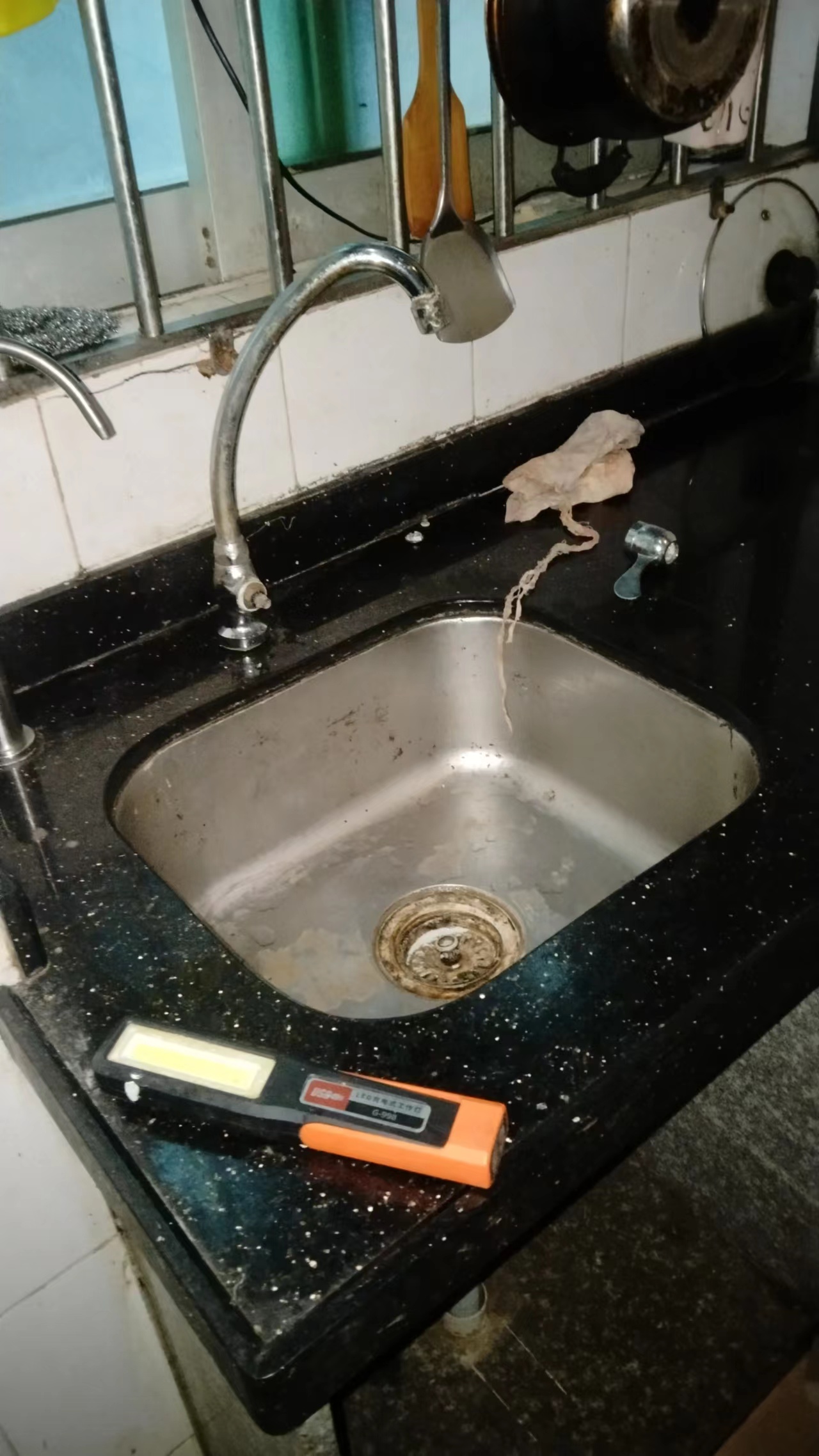 换个水龙头大概费用是多少钱,请师傅换个水龙头多少钱