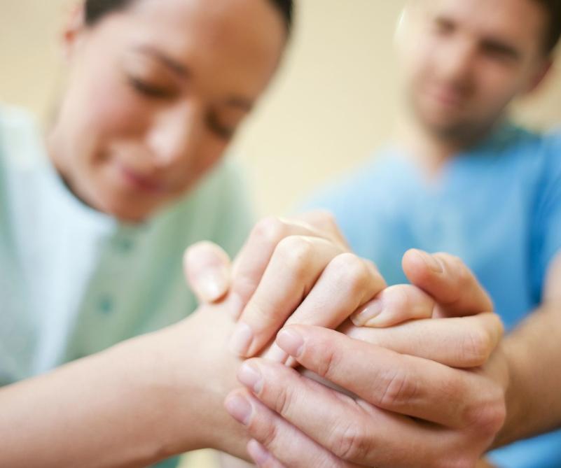 同房后酿成大错:黄体破裂!劝告:夫妻生活不是打仗,请务必适度