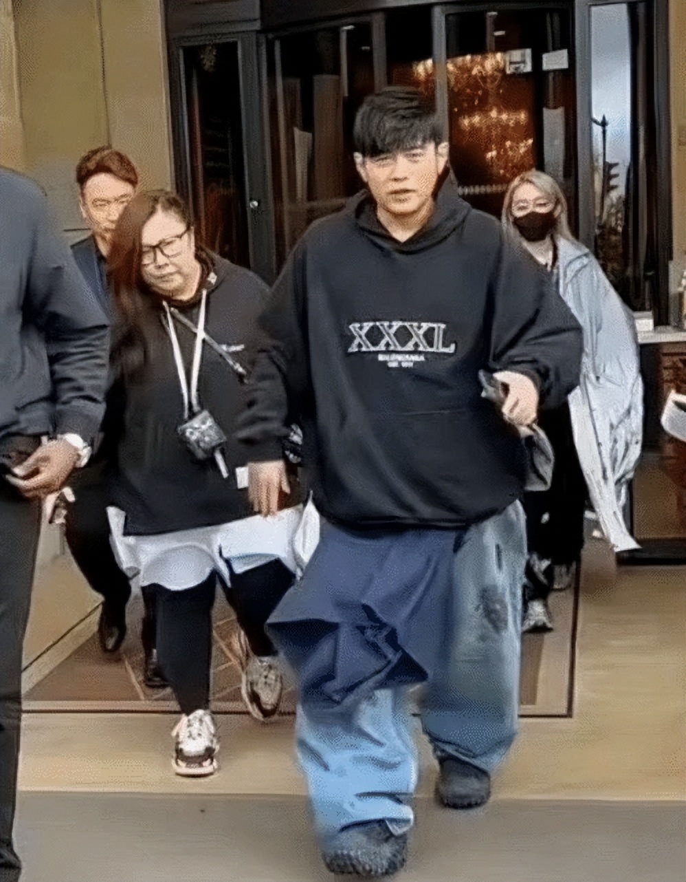 周杰伦和权志龙的合影,梅西和周杰伦夫妇同框