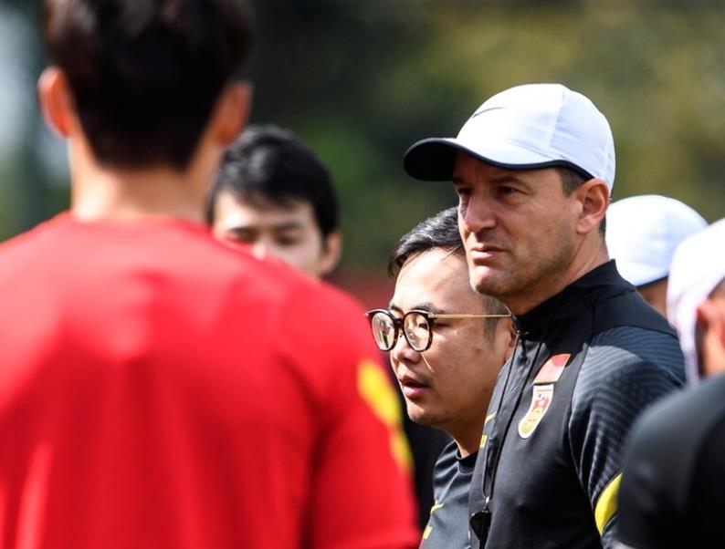 艾克森武磊最新消息,武磊传射杨旭大四喜艾克森进球