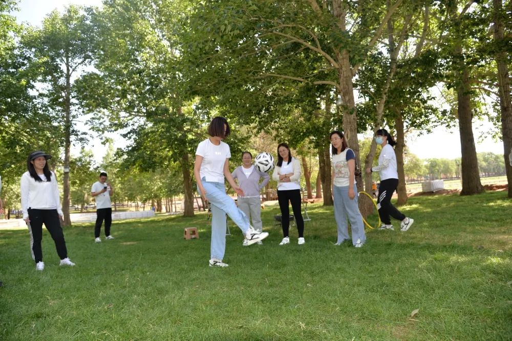 【*党**建引领】武川县人民法院组织开展迎“七一”暨“踔厉奋发担使命，砥砺前行勇争先”户外拓展训练活动