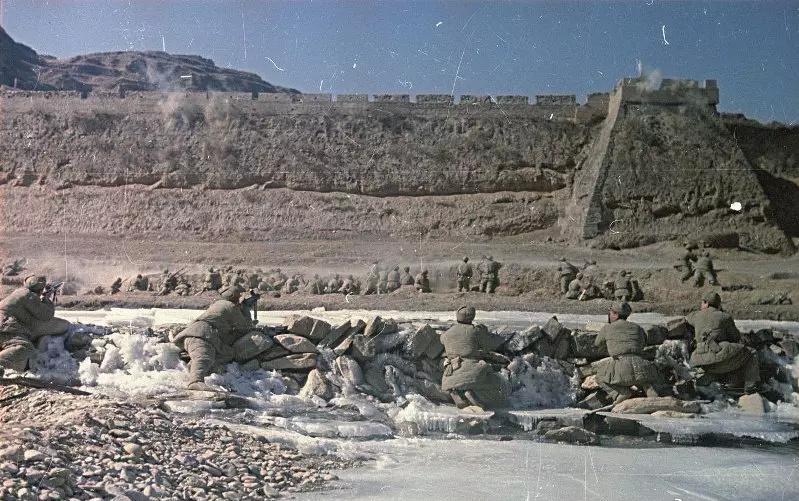 日军日记:*安妇慰**不服从管教,我很愤怒,用*刀刺**插入她的*体下**