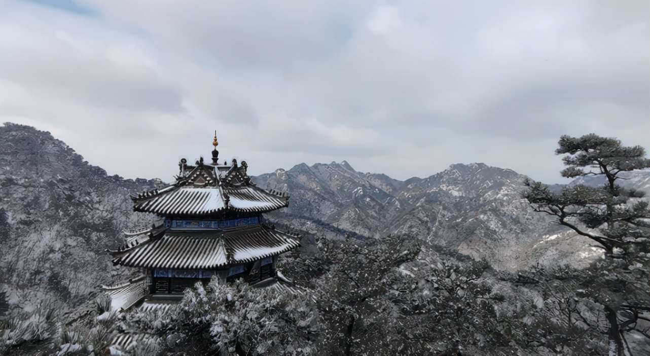 冬日鞍山温泉,鞍山冬日温泉