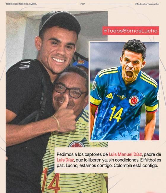 英超进球后纪念自己的父亲,英超球员进球后举老爸照片