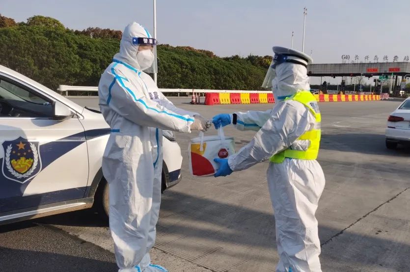 一则网上求助上海警方开启一场跨省接力赛