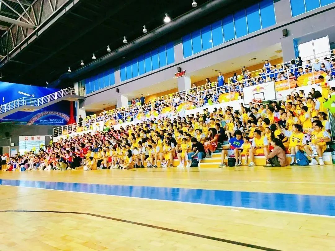 七彩童年活动环创,七彩童年庆六一活动