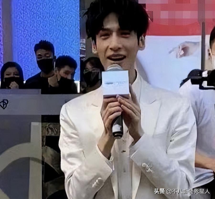 内娱男照骗,内娱九大帅哥证件照