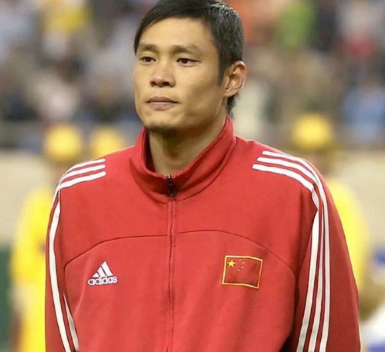 足球名将范志毅大婚,芭蕾舞首席范志毅老婆