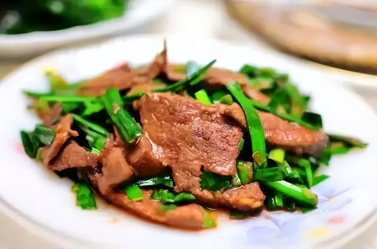 50多岁老人需要补充什么营养,老年人吃什么延缓衰老