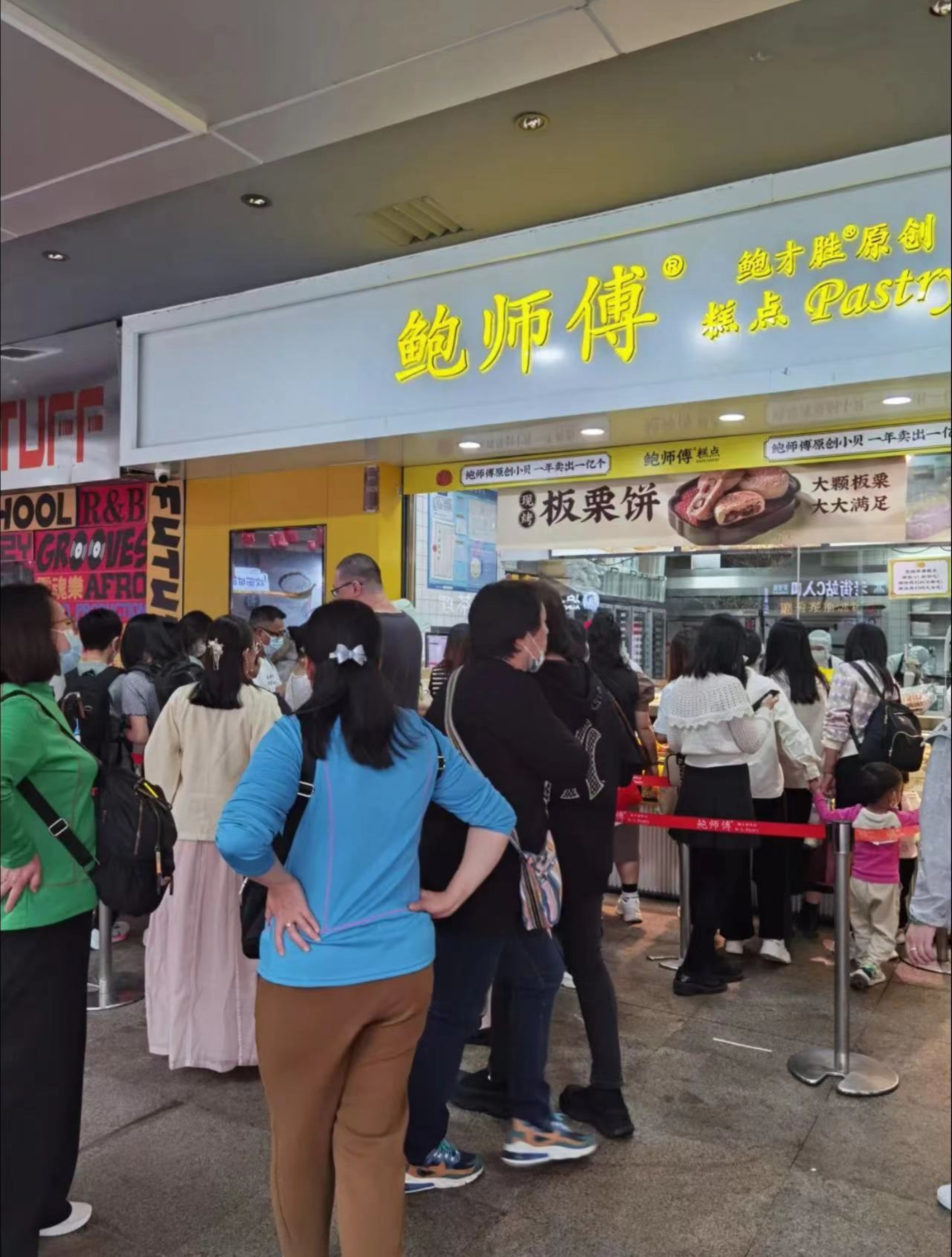 深圳看香港景点推荐,香港深圳必买特产