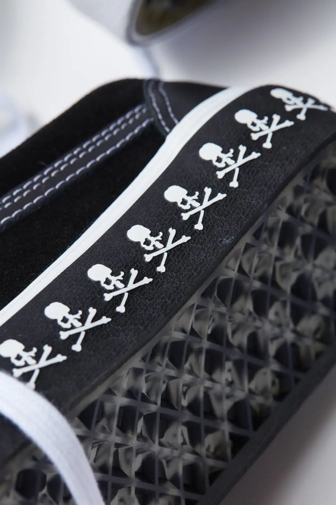 mastermindworldxvans,mastermindworld联名