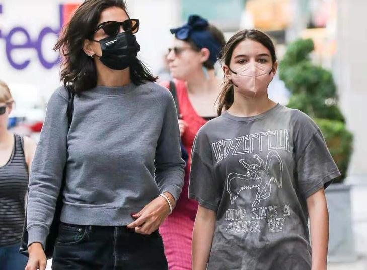 阿汤哥18岁照片,阿汤哥14岁女儿近照超美