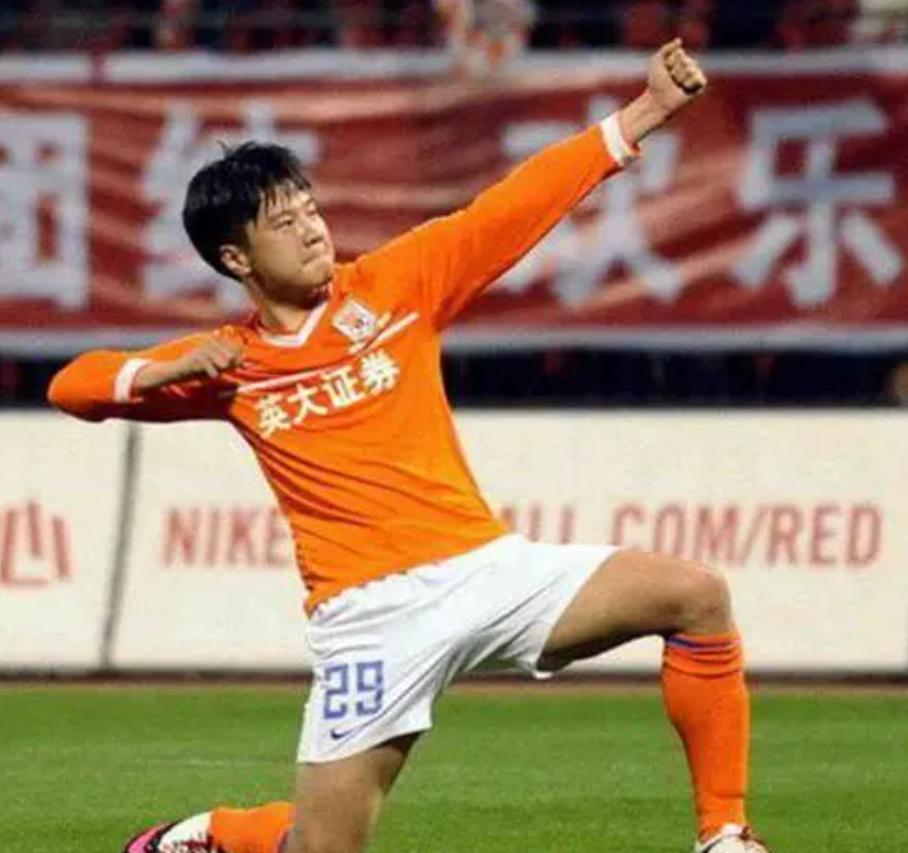 当年健力宝足球队名单,健力宝青年队为什么解散了