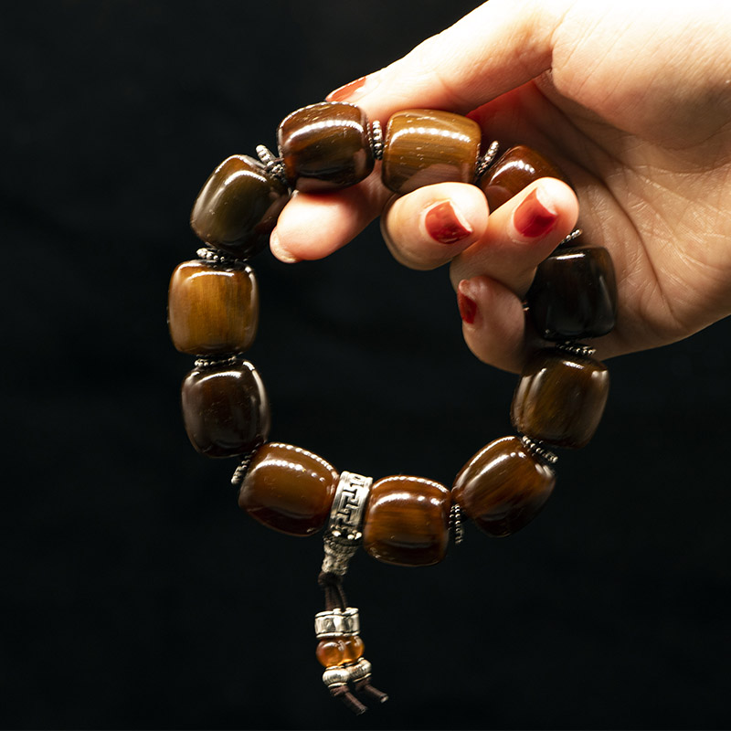 牛角盘玩出来的效果,盘玩牛角是生的还是熟的