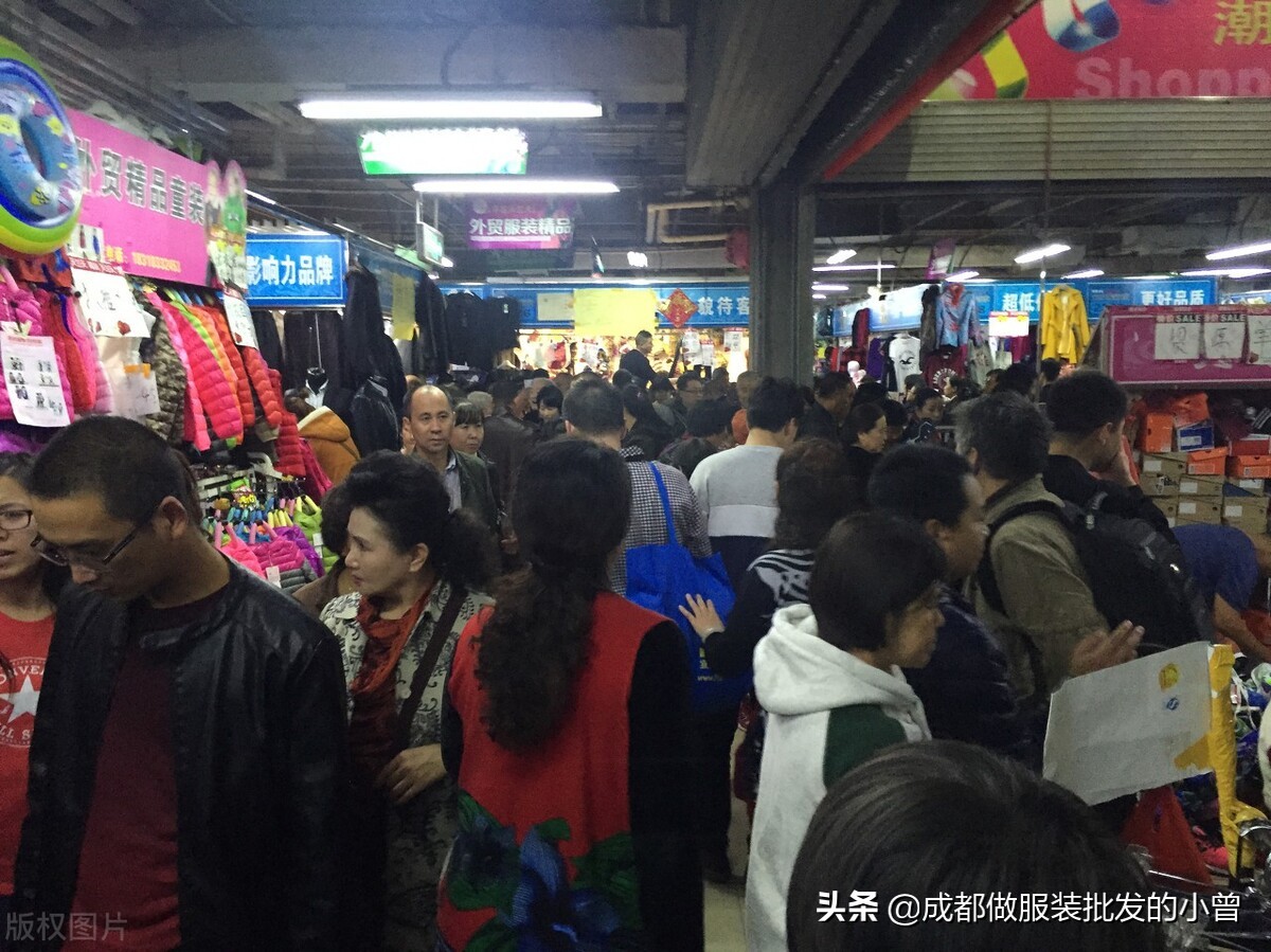 什么是服装库存尾货,什么是尾货服装尾货批发须知