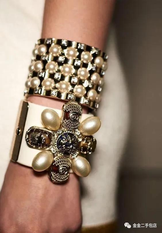 chanel经典配饰,chanel好看的配饰