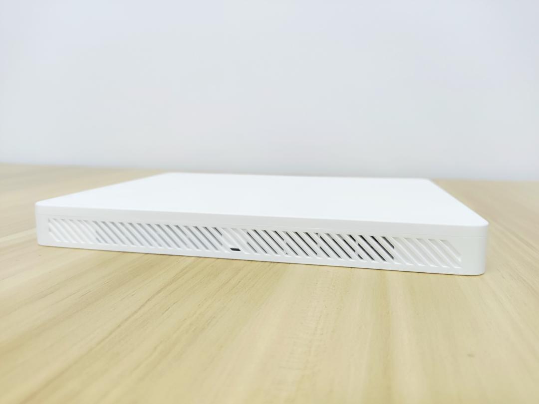 墙壁路由器好不好,晴天路由器穿墙效果