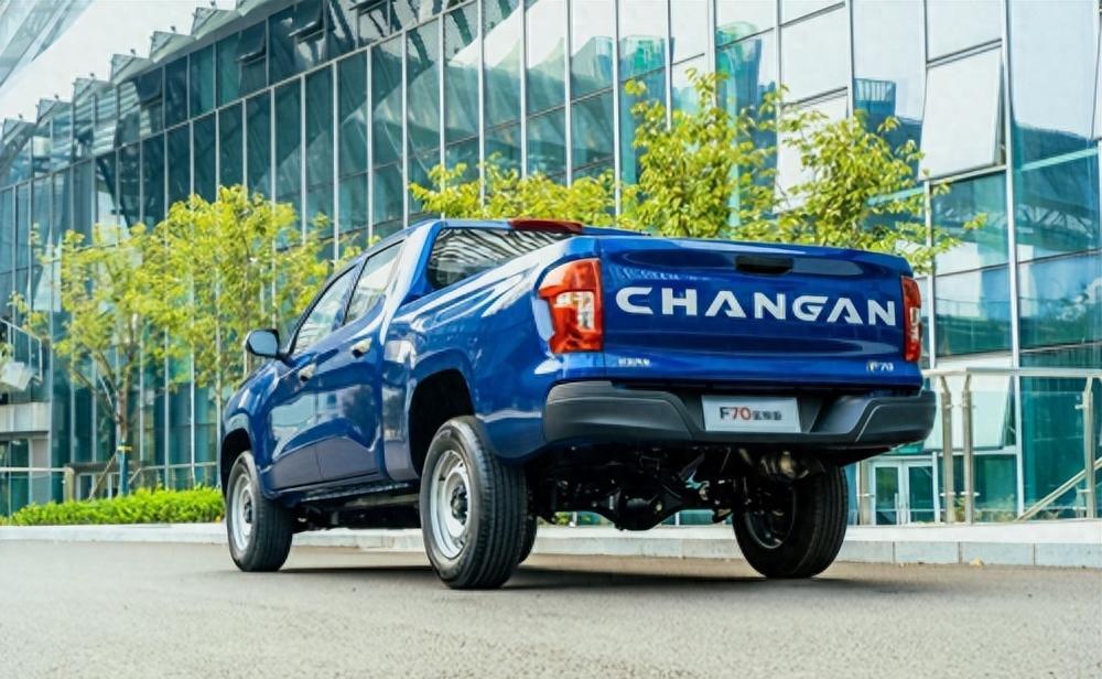 长安皮卡f70蓝鲸版路测,长安凯程皮卡f70蓝鲸版跑高速