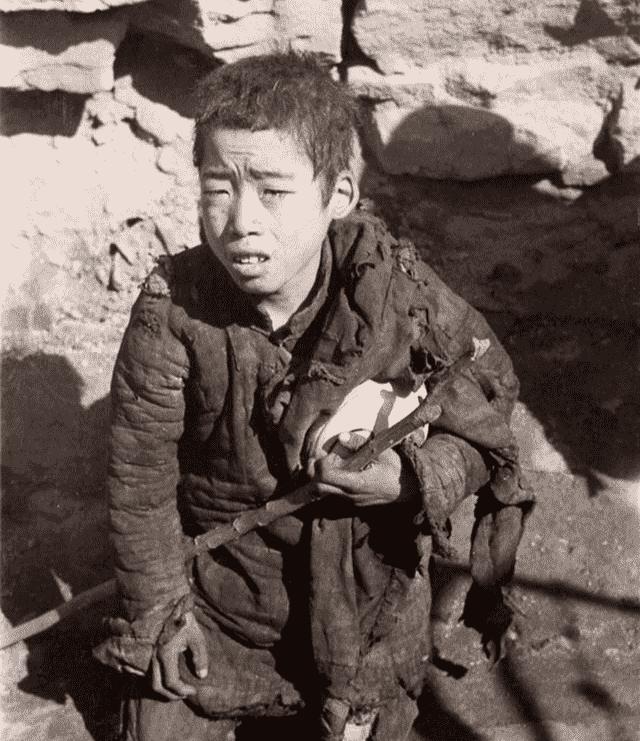 中国最后一位皇后婉容的下场,清朝最后一位皇后婉容照片