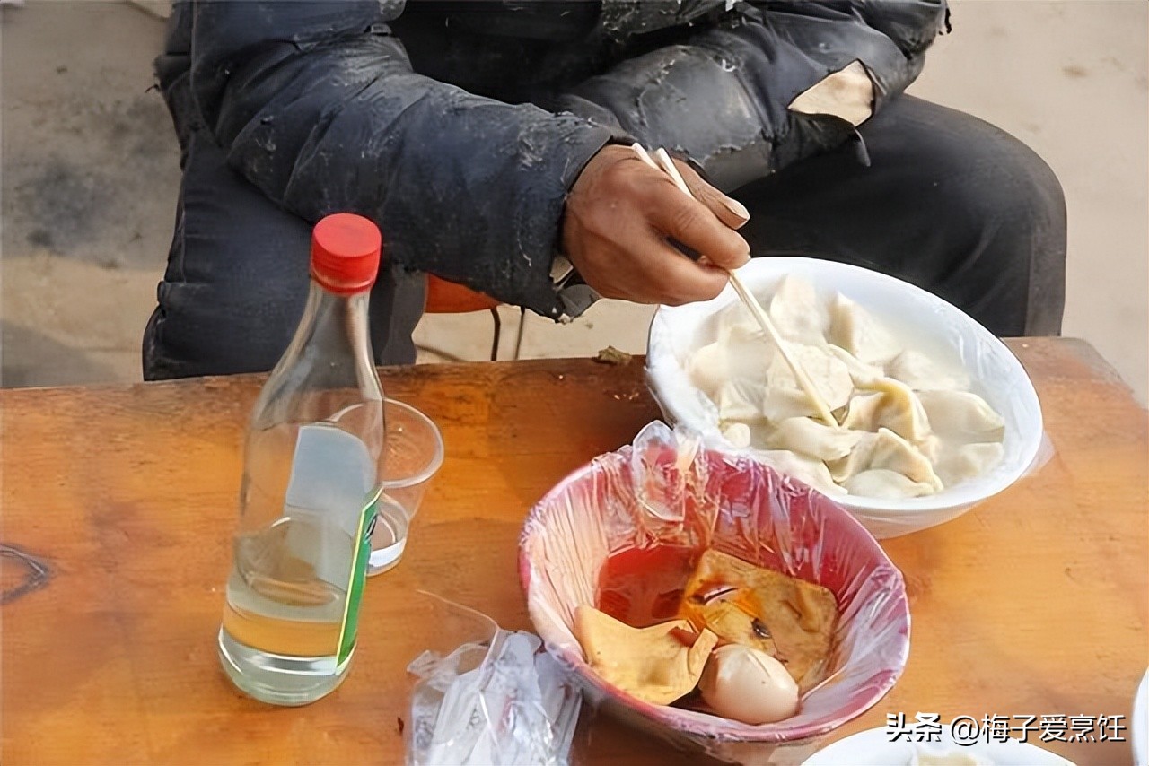 十几块钱的牛栏山为什么也有假酒,为什么很多人说牛栏山是假酒