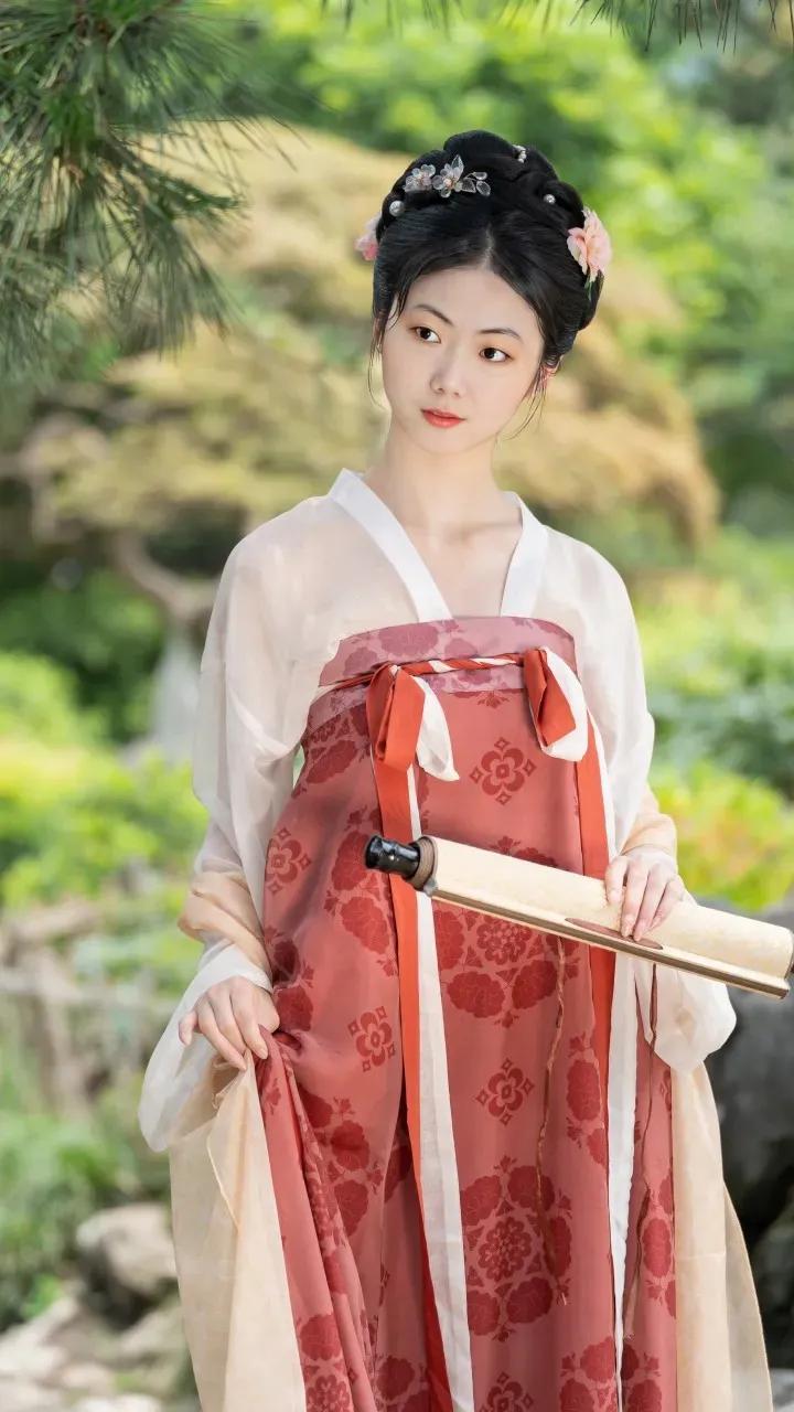 人生尚有来处父母去只剩归途杨绛,杨绛先生谈父母的家和自己的家