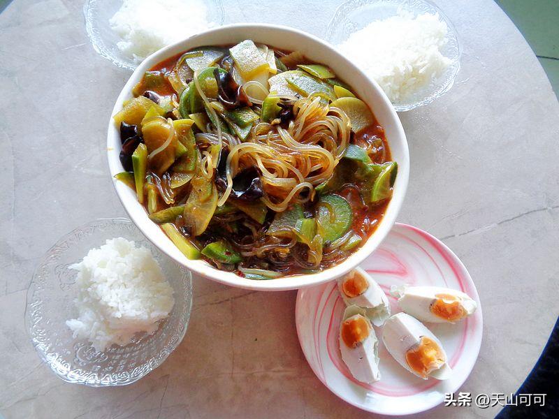 天冷多吃炖菜教你三道炖菜的做法,冬天吃什么炖菜好吃又暖和简单