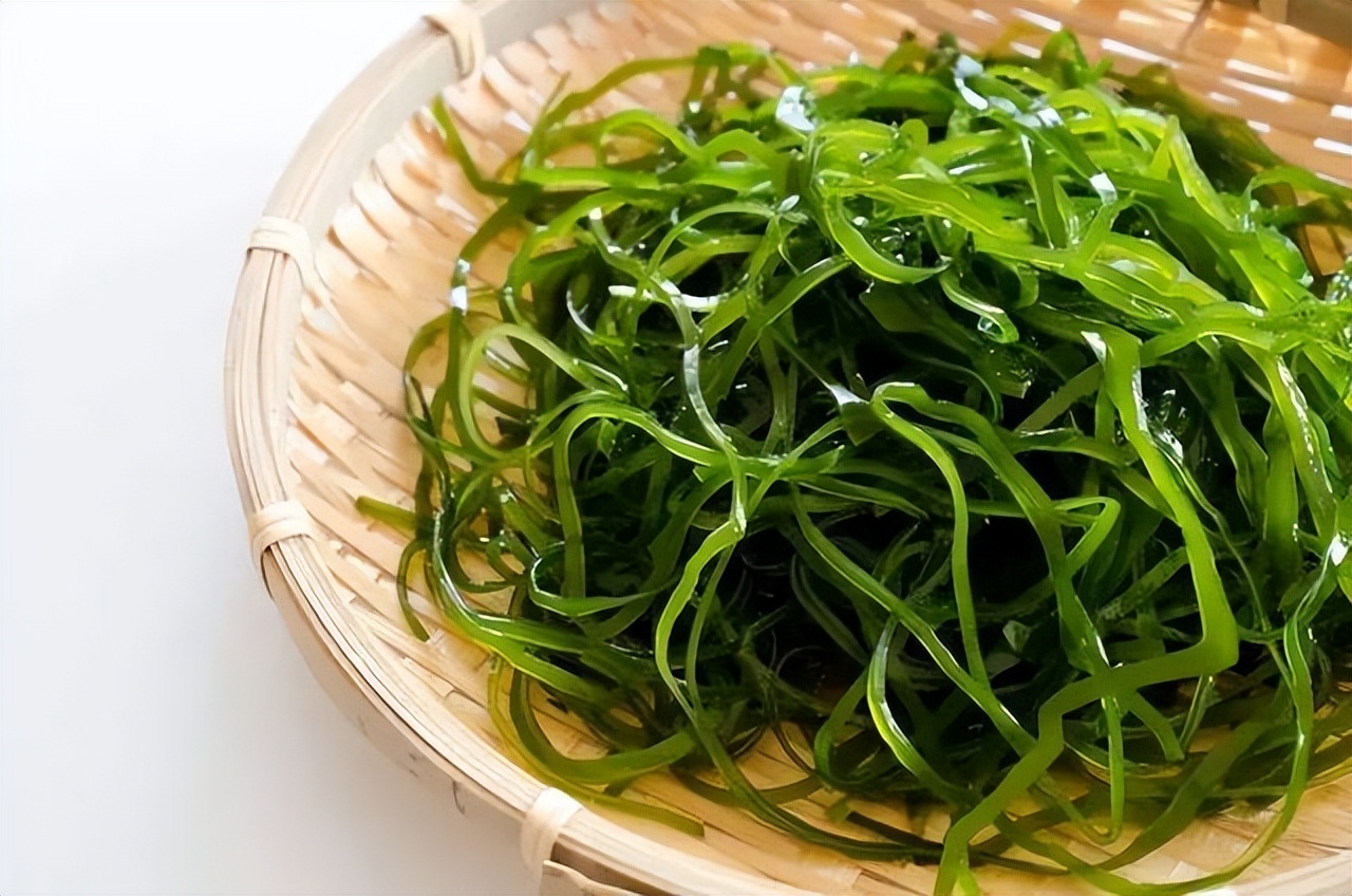 人体有十斤宿便,人体内有陈年宿便