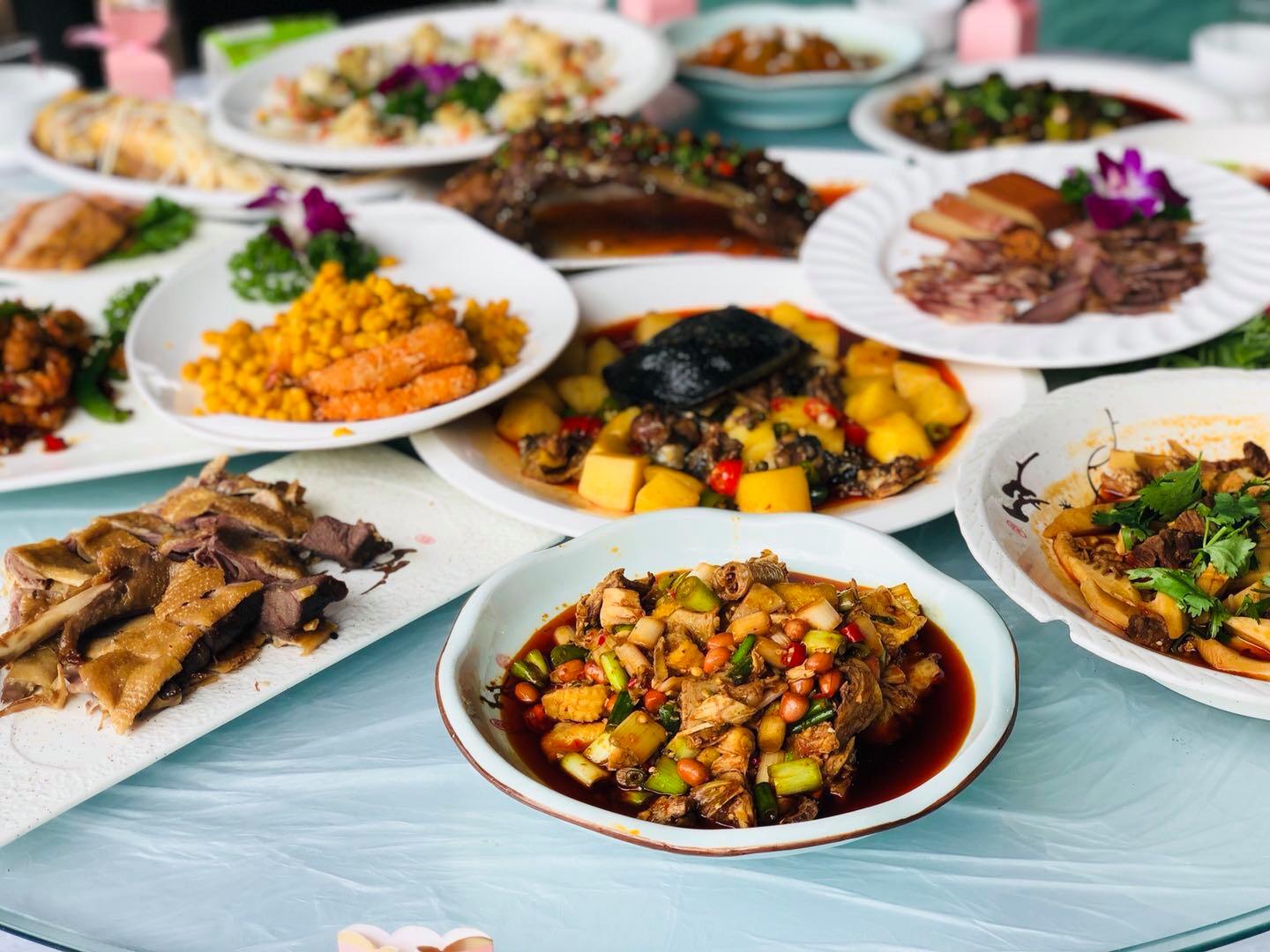 舌尖上的中国菜——浅论全国各地的特色美食