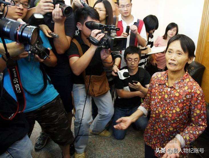 救小悦悦的拾荒阿姨如今怎么样了,陈贤妹救小悦悦