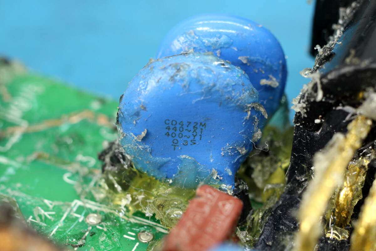 昱能光伏逆变器,昱能逆变器拆解