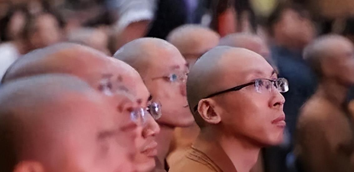 30名研究生放弃百万年薪,30个研究生放弃百万年薪去当和尚