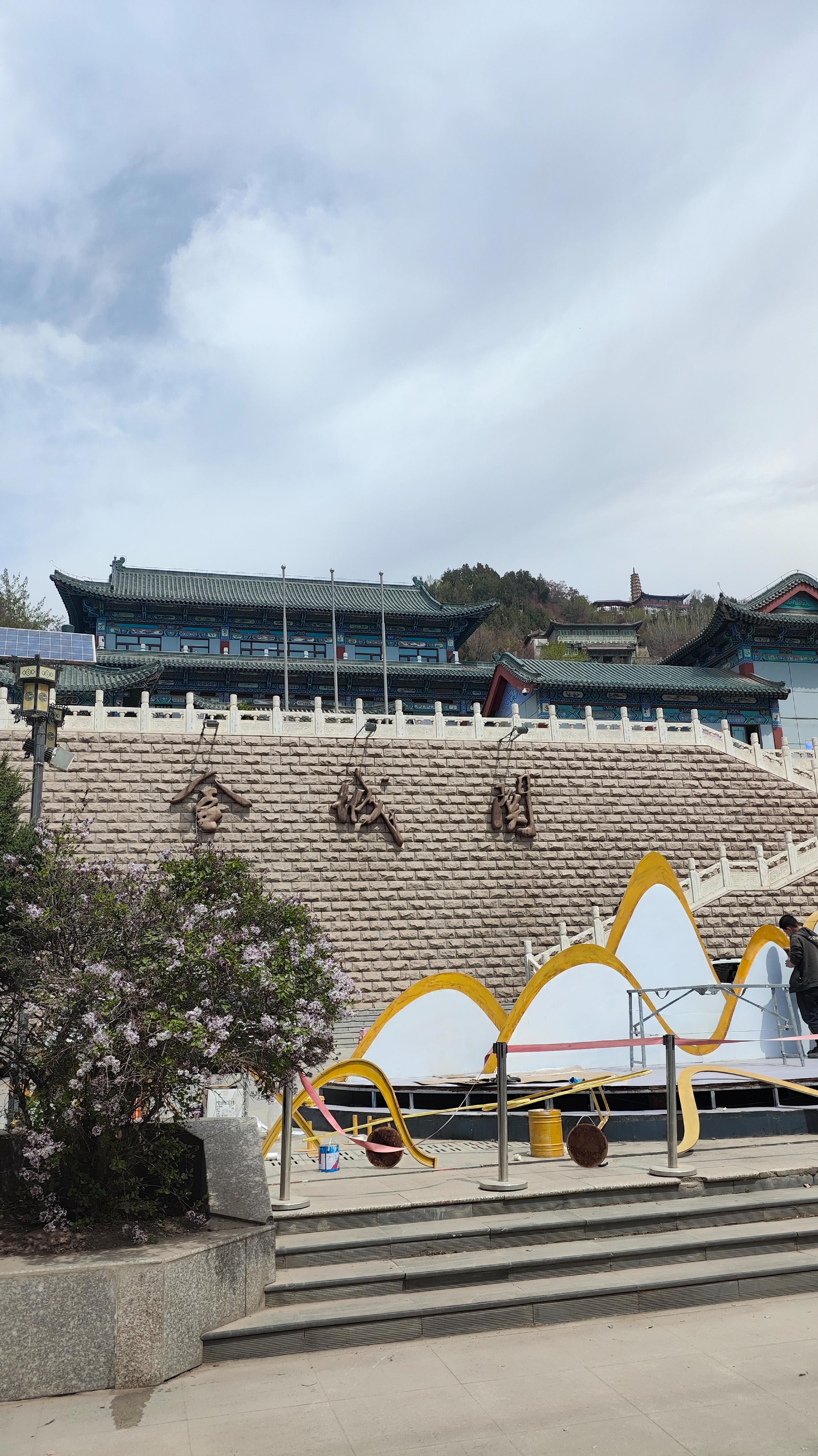 2个人去云南旅游5天多少钱,去北京穷游三天需要多少钱费用