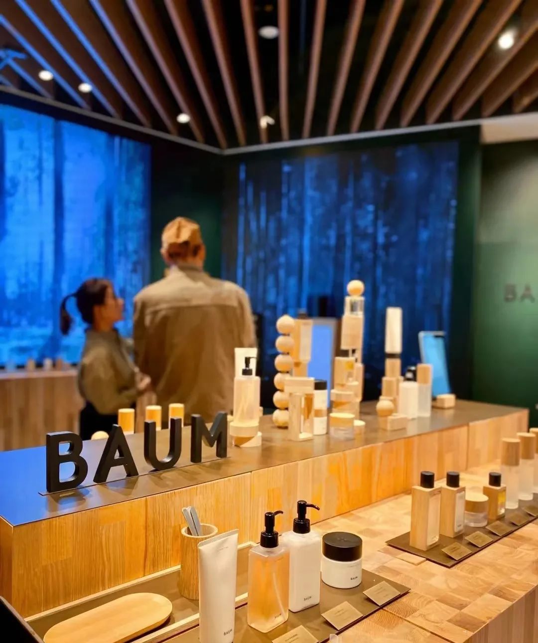 传统书店和网红书店,网红书店到底怎么样了