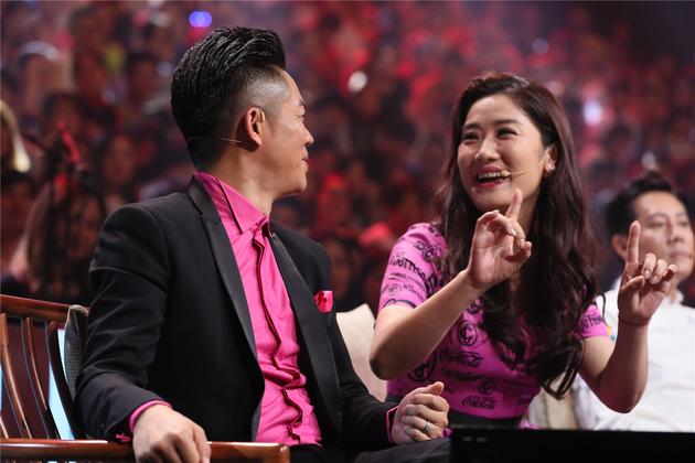 男明星之间的真挚友情,明星友情亲情爱情哪个更重要