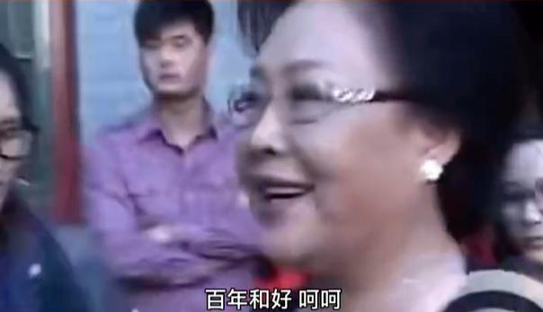 有关羊胎素的视频,羊胎素皮都皱了