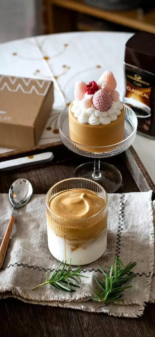 手机壁纸甜点小狗,手机壁纸甜点