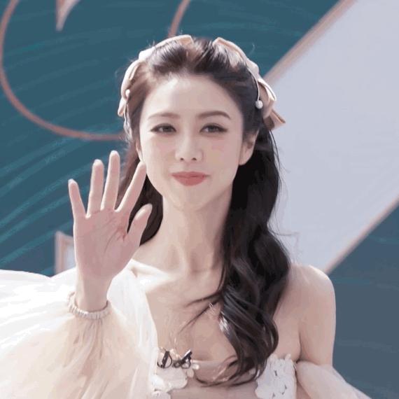 头发又细又软又少适合剪什么发型,头发细又少圆脸适合什么短发发型